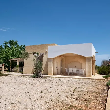 Casa vacanze Splendida Immersa Nella Campagna Pugliese